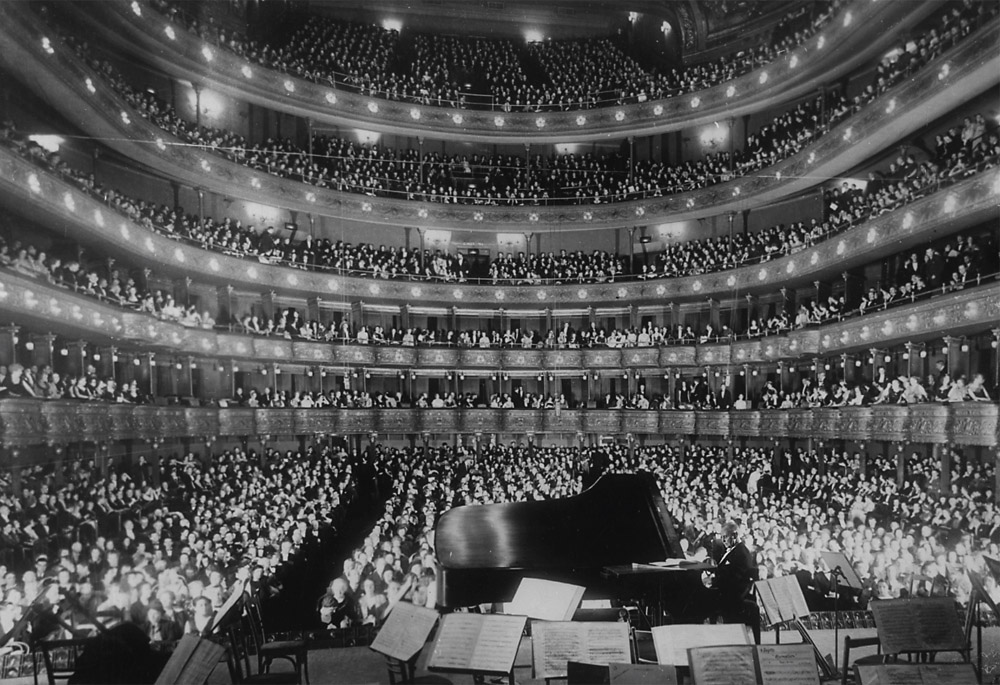 Иосиф Гофман выступает в Метрополитан-опера в Нью-Йорке, фото: Национальный цифровой архив